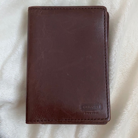 Coach Wallet - Picture 1 of 7